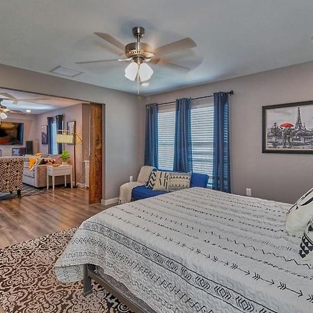 Cozy Haven Attached To Million Home - South Tampa Bagian luar foto
