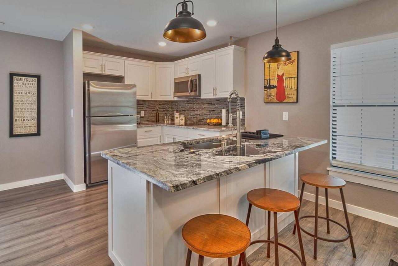 Cozy Haven Attached To Million Home - South Tampa Bagian luar foto