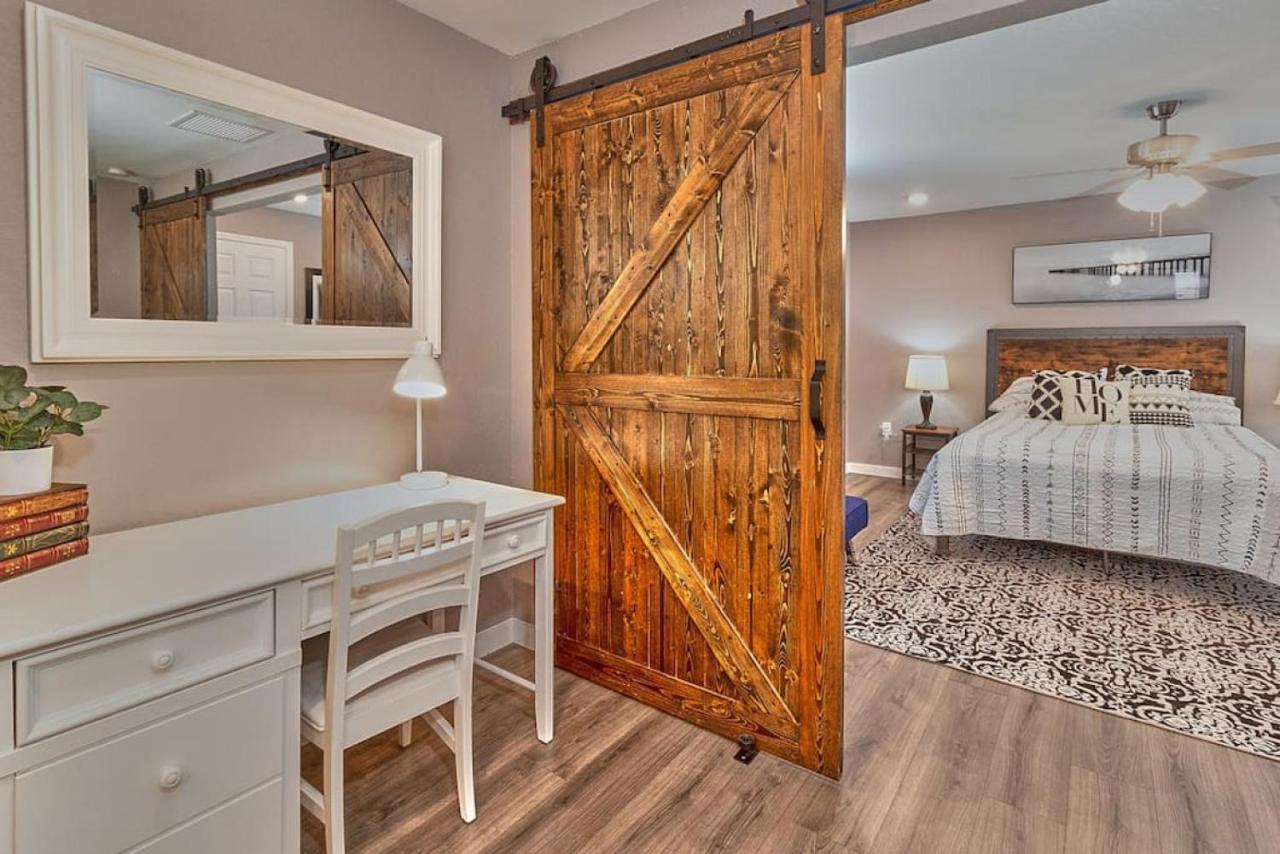 Cozy Haven Attached To Million Home - South Tampa Bagian luar foto