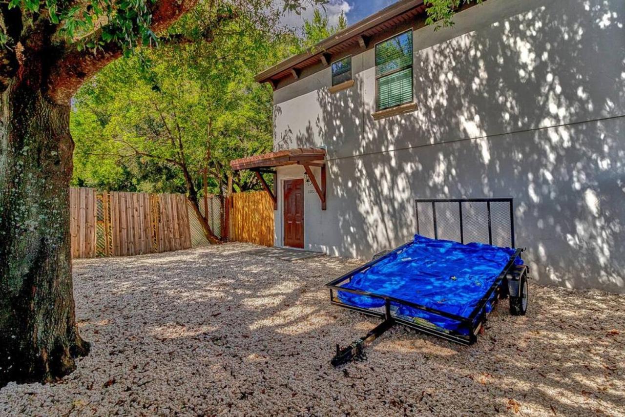 Cozy Haven Attached To Million Home - South Tampa Bagian luar foto