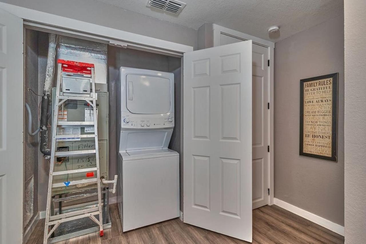 Cozy Haven Attached To Million Home - South Tampa Bagian luar foto